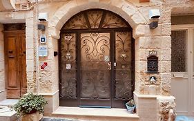 10 La Ruelle